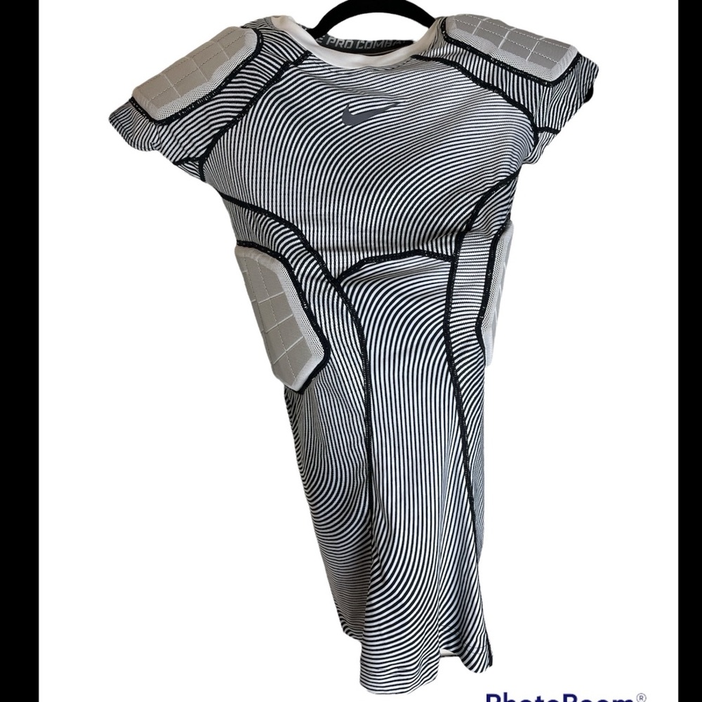 NWT Mens Patted compression top
